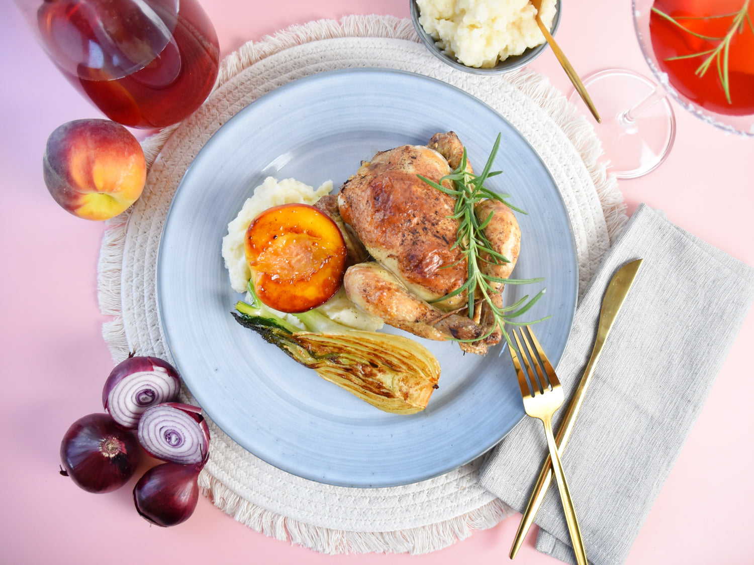 Stubenküken an gegrilltem Fenchel